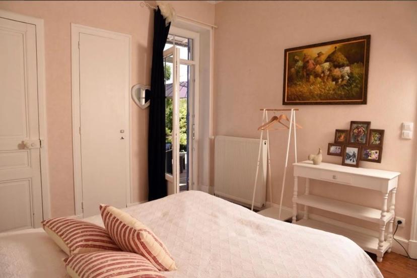 Apartamento Gite Chez Madeleine Louhans Exterior foto