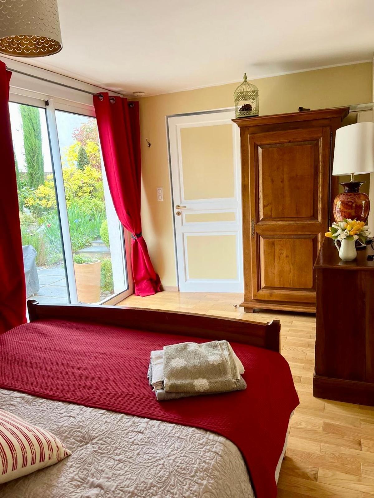 Apartamento Gite Chez Madeleine Louhans Exterior foto